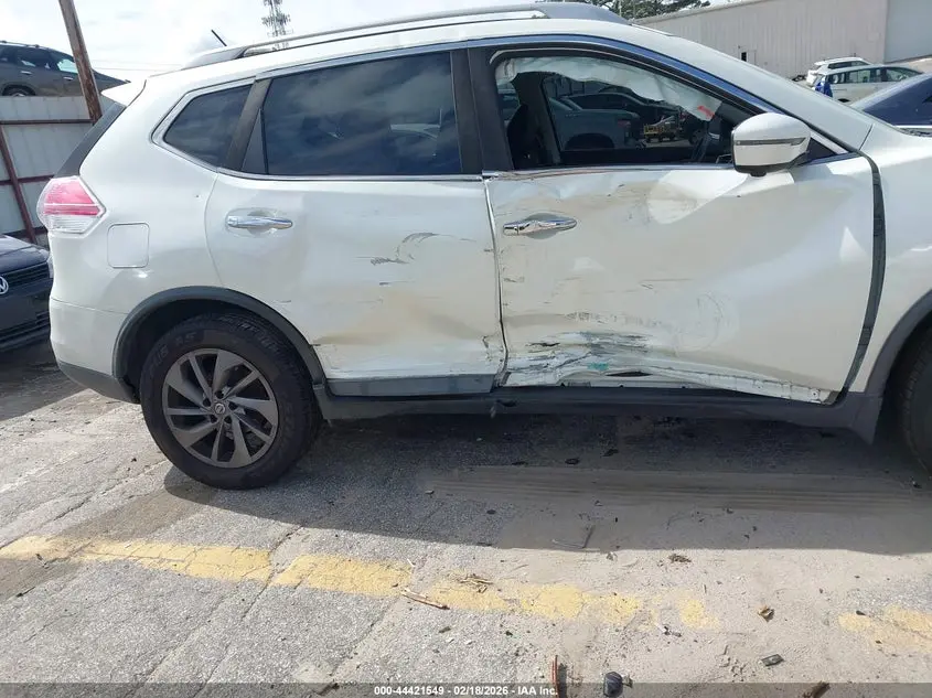 2016 NISSAN ROGUE SL