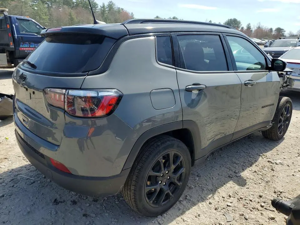 2023 JEEP COMPASS LATITUDE  