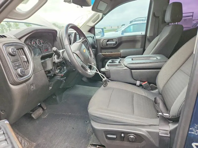 2019 CHEVROLET SILVERADO C1500 LT  