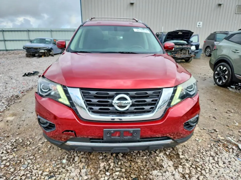 2018 NISSAN PATHFINDER SV  
