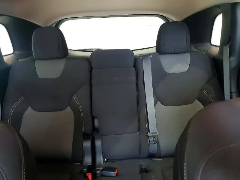 2014 JEEP CHEROKEE SPORT  