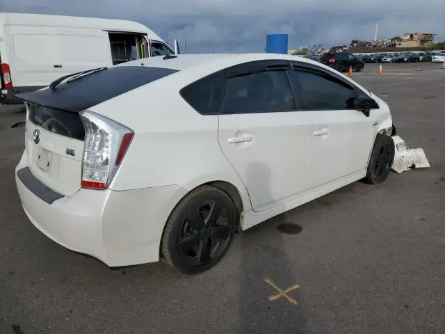 2011 TOYOTA PRIUS 