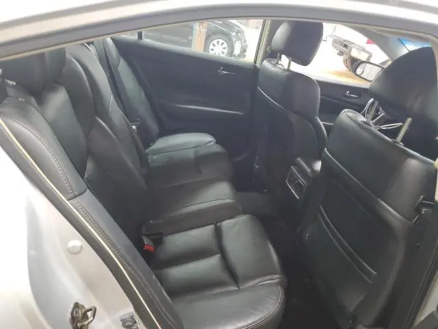 2010 NISSAN MAXIMA S  