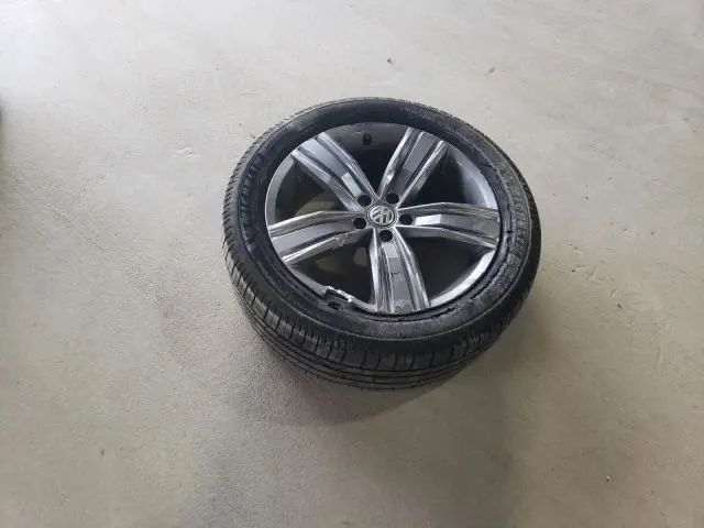 2019 VOLKSWAGEN TIGUAN SEL PREMIUM  