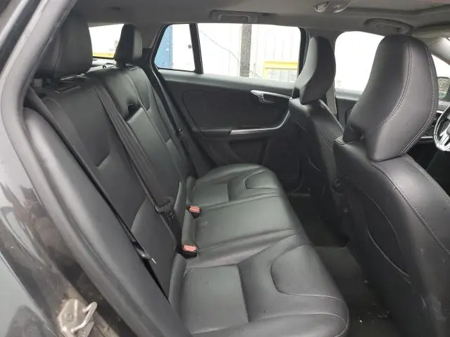 2015 VOLVO V60 PREMIER+  