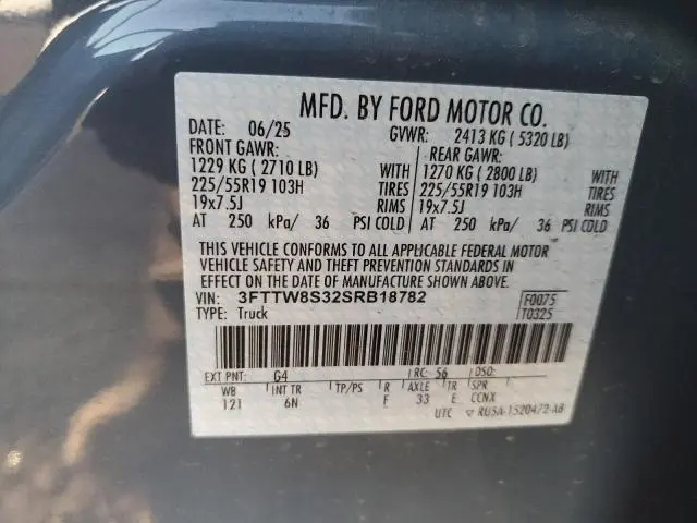 2025 FORD MAVERICK LARIAT  