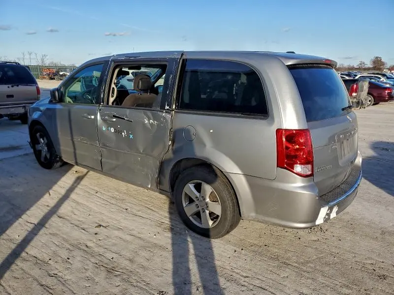 2013 DODGE GRAND CARAVAN SE  