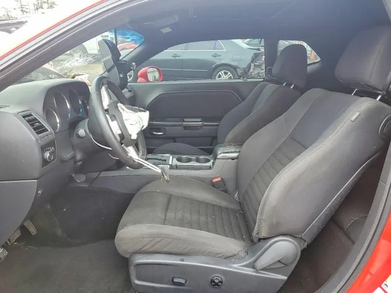 2014 DODGE CHALLENGER SXT  