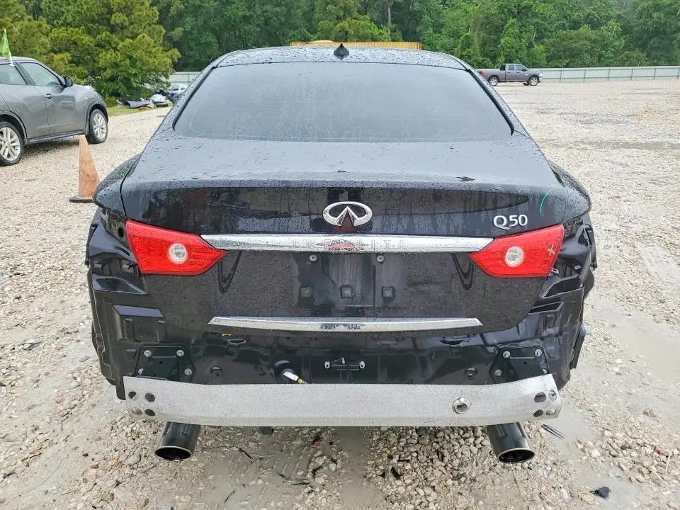 2016 INFINITI Q50 2.0T  