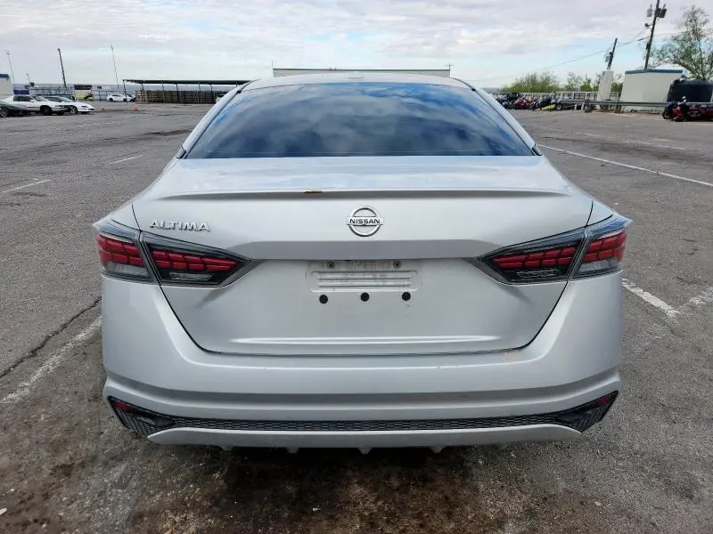 2019 NISSAN ALTIMA S  