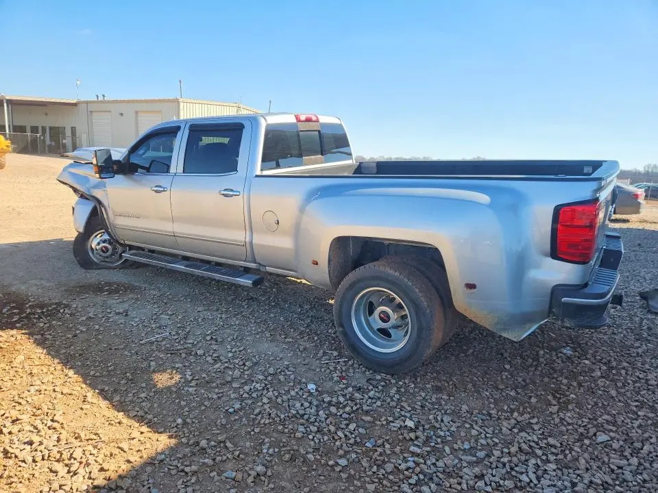 2018 GMC SIERRA K3500 DENALI  