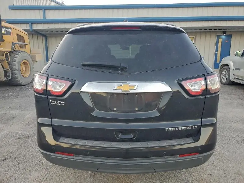 2015 CHEVROLET TRAVERSE LT  