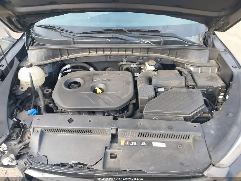 2016 HYUNDAI TUCSON SE