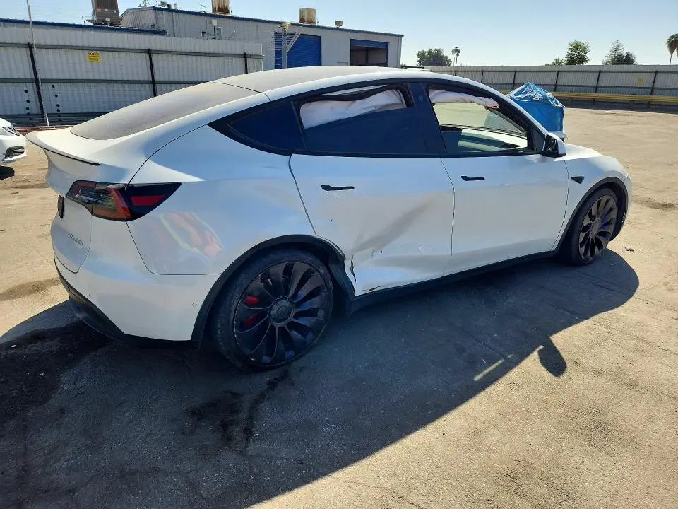 2022 TESLA MODEL Y   