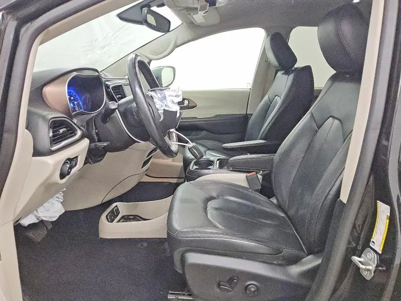 2019 CHRYSLER PACIFICA TOURING L  