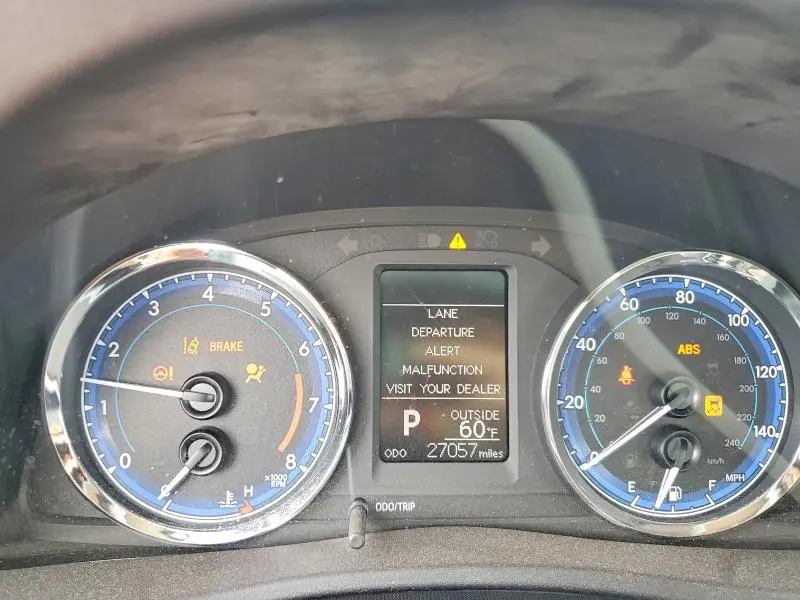 2019 TOYOTA COROLLA LE  