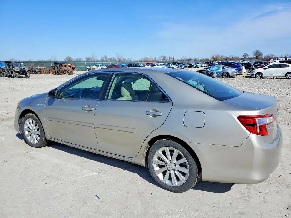2013 TOYOTA CAMRY HYBRID  