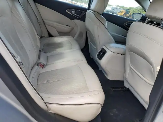 2015 CHRYSLER 200 C  