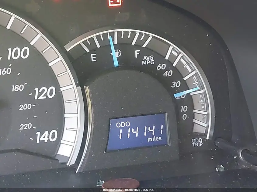 2014 TOYOTA CAMRY SE
