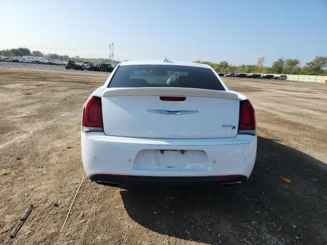 2018 CHRYSLER 300 S