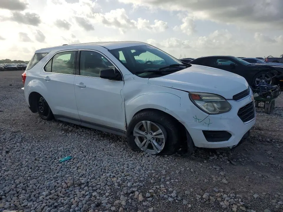 2017 CHEVROLET EQUINOX LS  