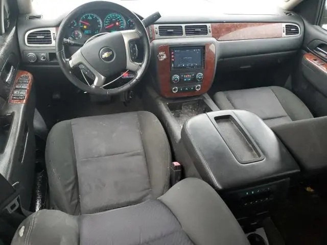 2011 CHEVROLET SUBURBAN C1500 LS  