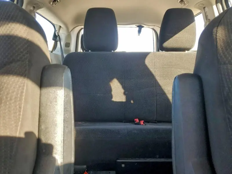 2013 DODGE GRAND CARAVAN SE  