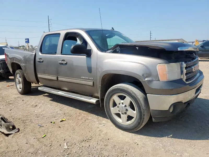 2014 GMC SIERRA K2500 SLT  