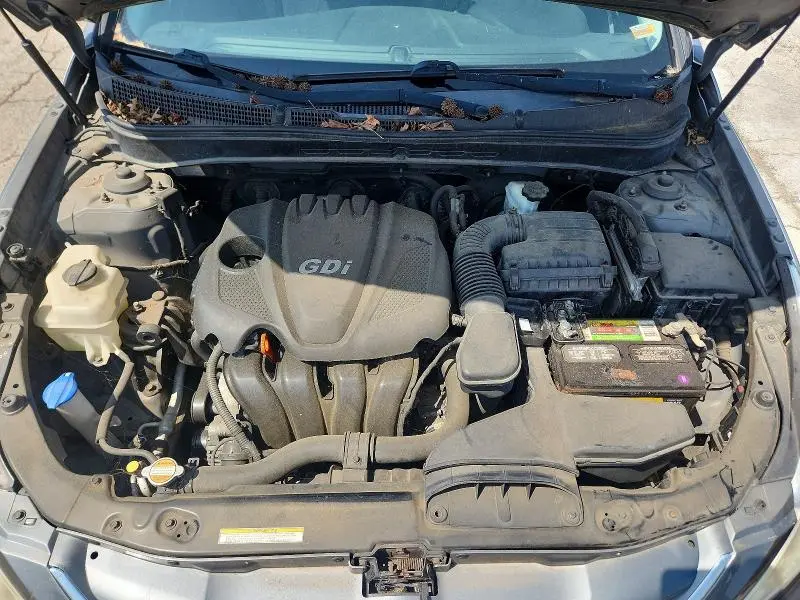 2012 HYUNDAI SONATA GLS  