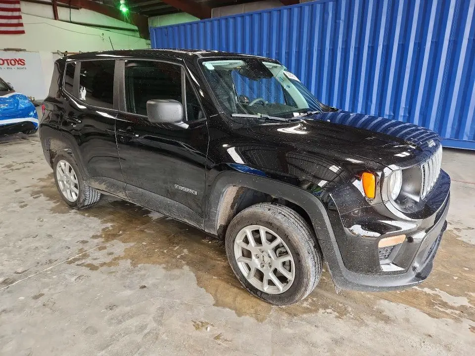 2023 JEEP RENEGADE LATITUDE  