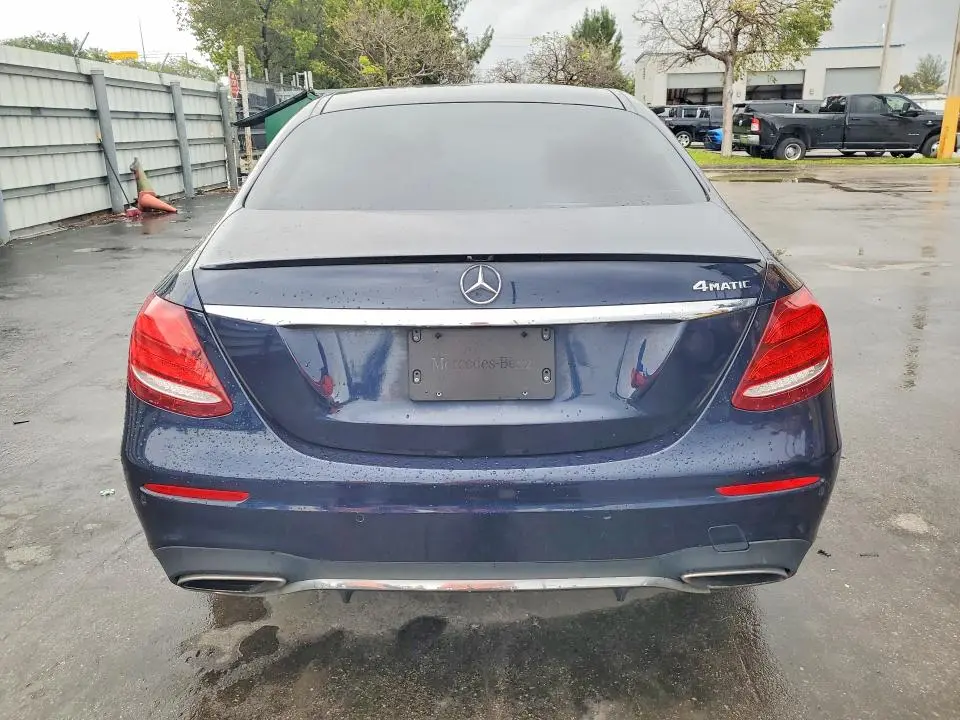 2017 MERCEDES-BENZ E 300 4MATIC  