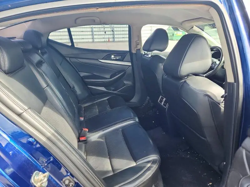 2017 NISSAN MAXIMA 3.5 SV  