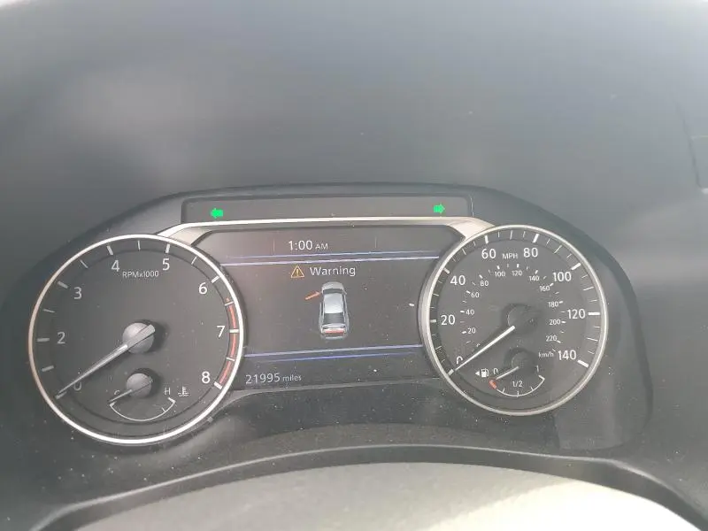 2025 NISSAN ALTIMA SV  