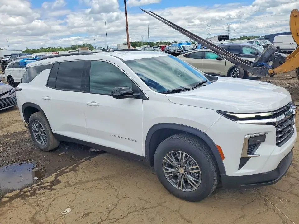 2025 CHEVROLET TRAVERSE LT  