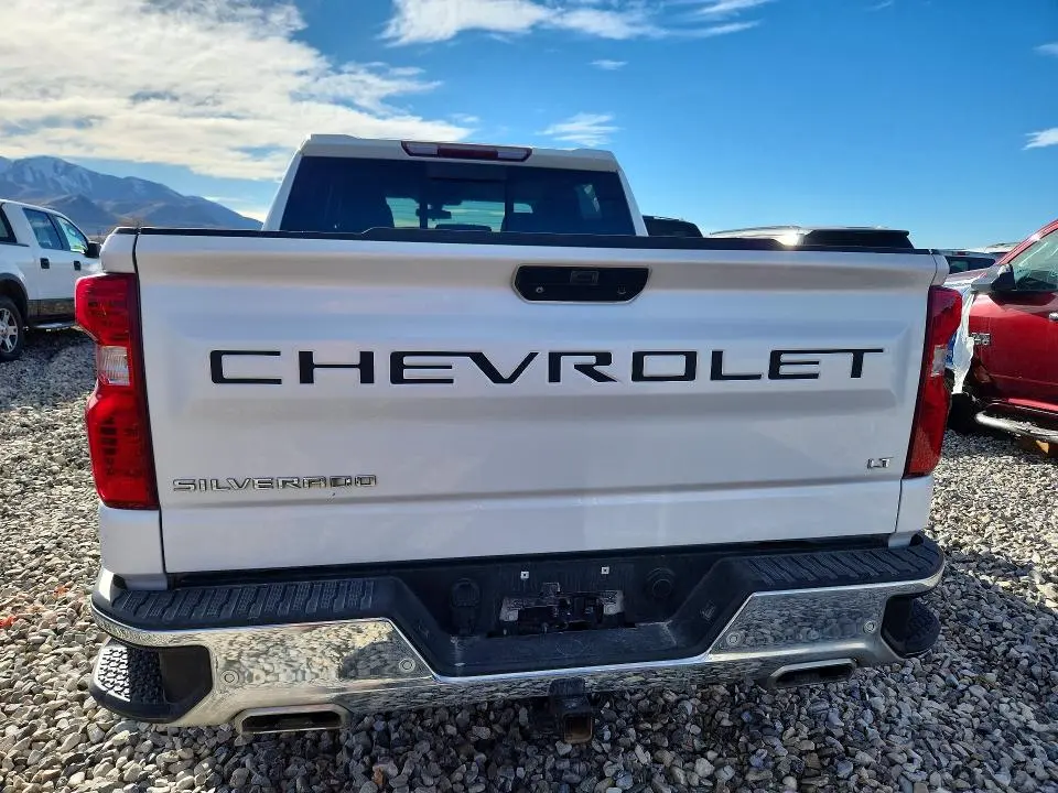 2020 CHEVROLET SILVERADO K1500 LT  