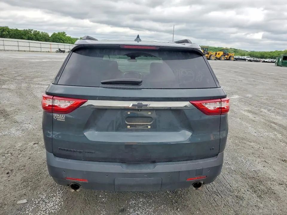2020 CHEVROLET TRAVERSE LT  