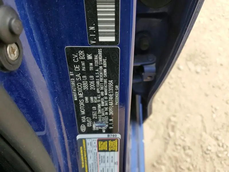 2017 KIA FORTE LX  