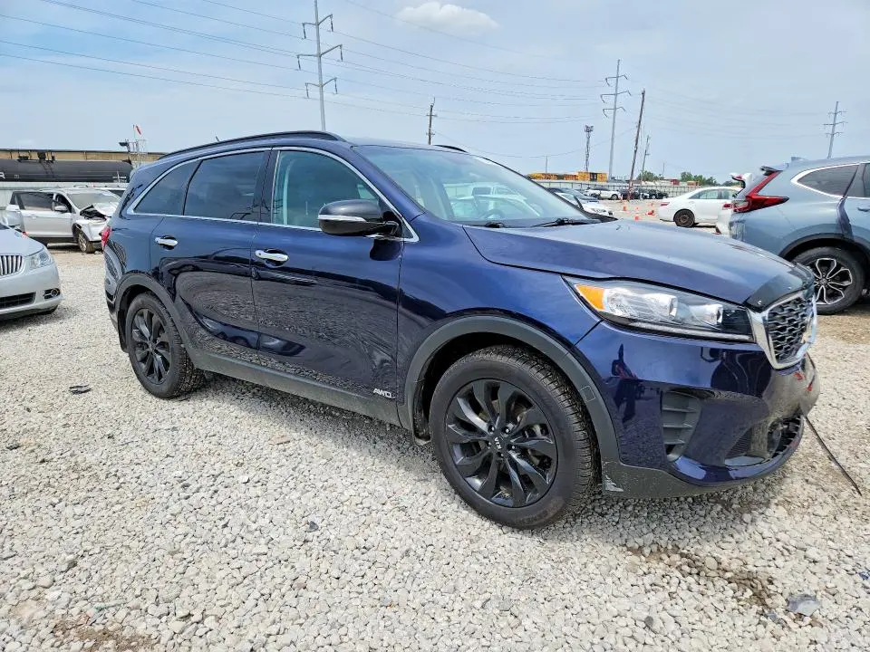 2020 KIA SORENTO S  