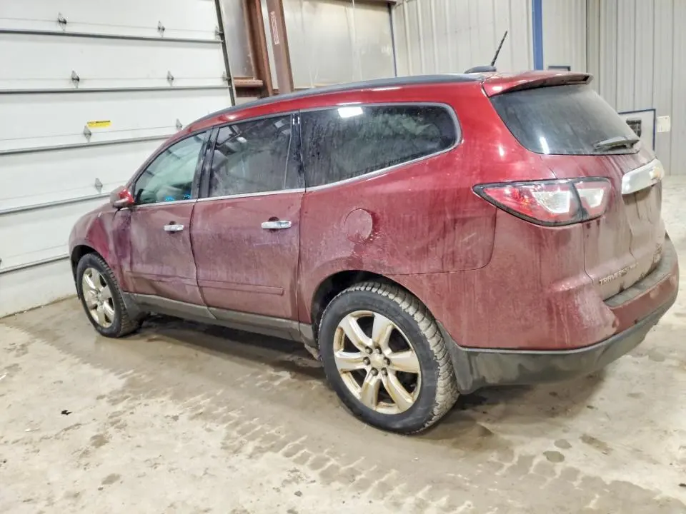 2017 CHEVROLET TRAVERSE LT  