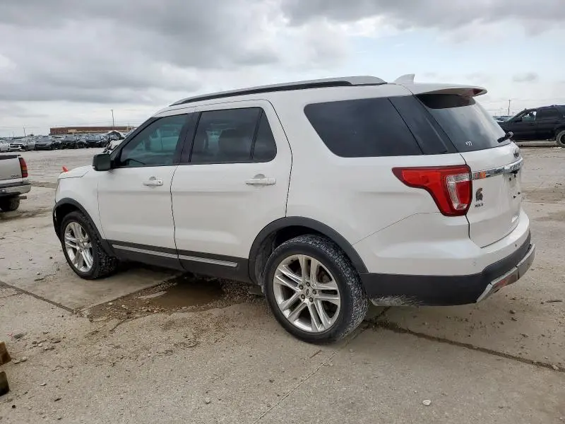 2016 FORD EXPLORER XLT  