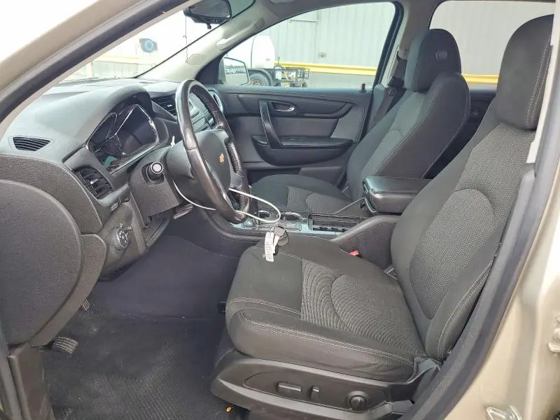 2016 CHEVROLET TRAVERSE LT  