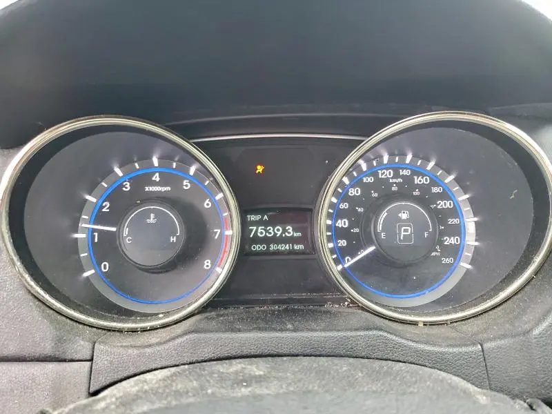 2012 HYUNDAI SONATA GLS  