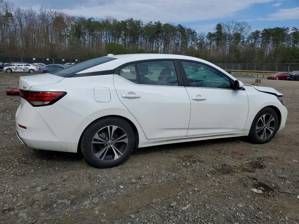 2022 NISSAN SENTRA SV  