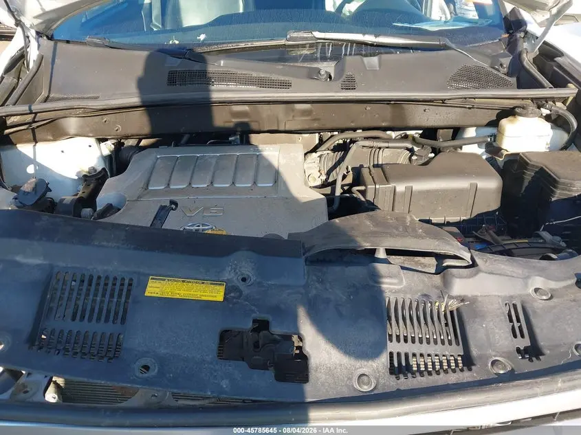 2013 TOYOTA HIGHLANDER SE V6