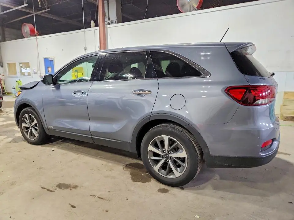 2020 KIA SORENTO S  