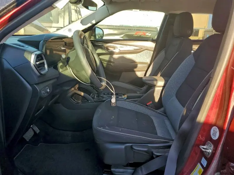 2024 CHEVROLET TRAILBLAZER LT  