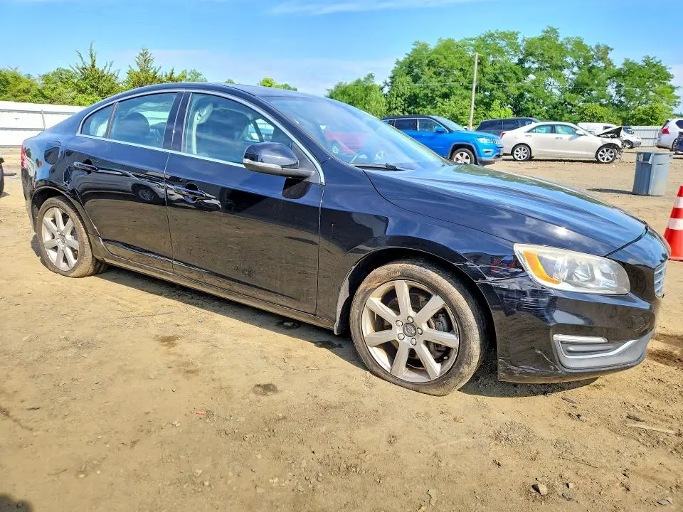 2016 VOLVO S60 PREMIER  