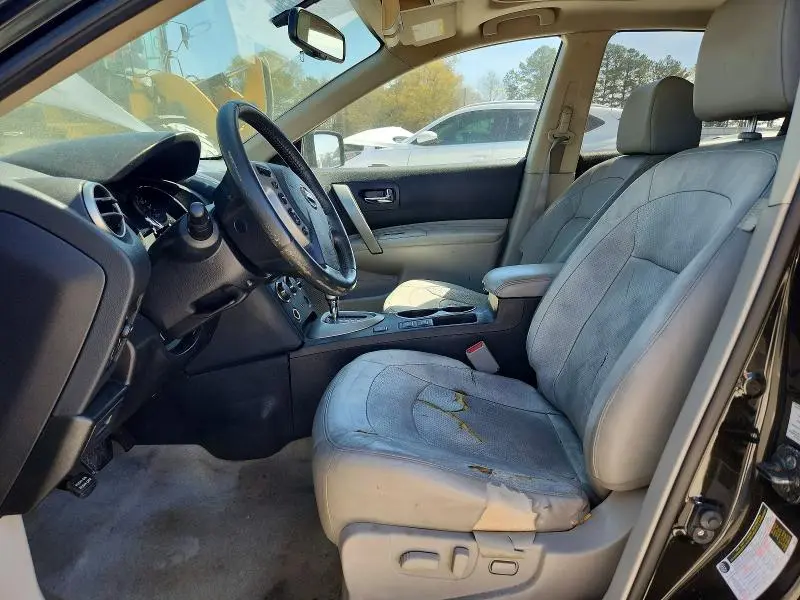 2012 NISSAN ROGUE S  