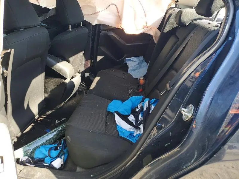 2015 MAZDA 3 TOURING  