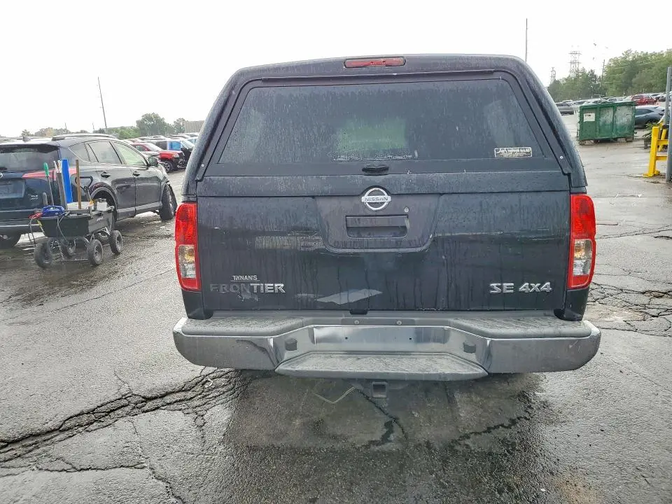 2010 NISSAN FRONTIER SE V6  
